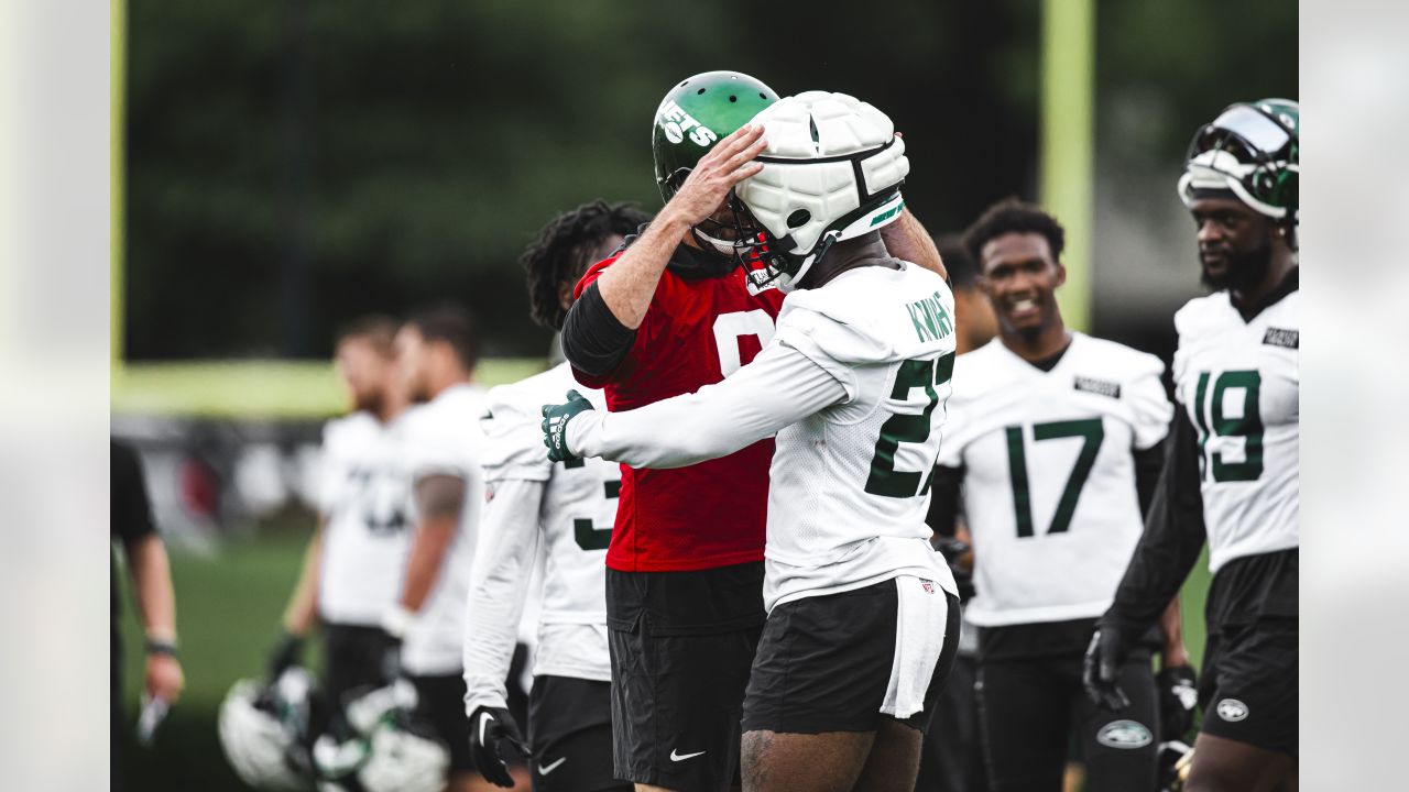 Sauce Gardner will NOT practice for Jets vs. Panthers; Garrett Wilson  returns in limited role