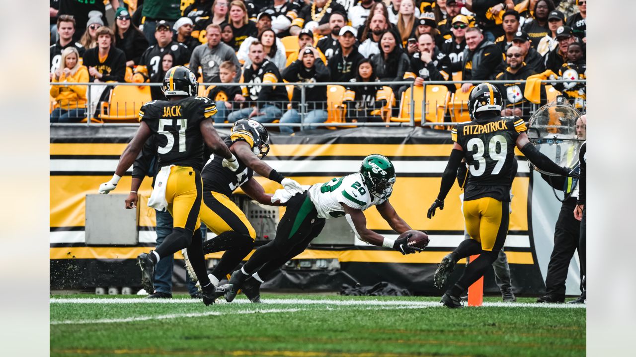 Jets at Steelers 3 Takeaways  Alijah Vera-Tucker, Nate Herbig Provide  'Stabilizing Combination' on OL