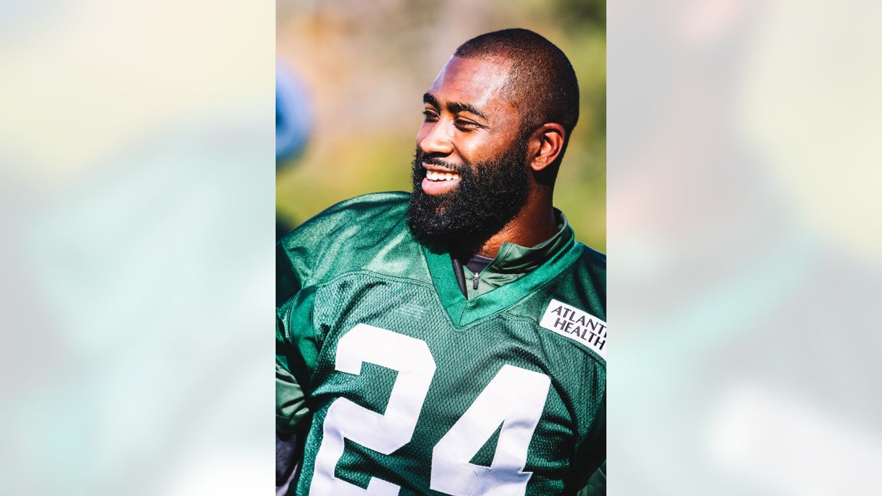 Ex-Patriots CB Darrelle Revis named finalist for 2023 Pro Football Hall of  Fame class - Pats Pulpit