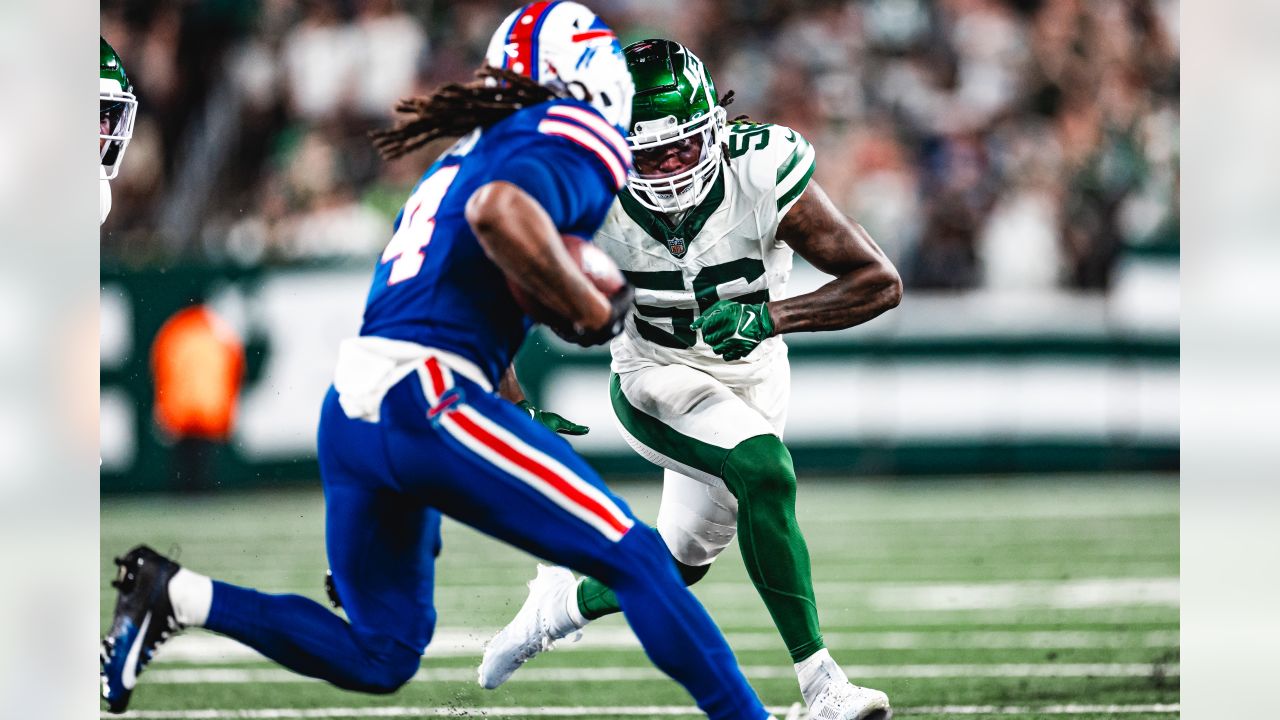 New York Jets linebacker Quincy Williams (56) reacts during an NFL game  against the Green Bay Packers Sunday, Oct. 16, 2022, in Green Bay, Wis. (AP  Photo/Jeffrey Phelps Stock Photo - Alamy