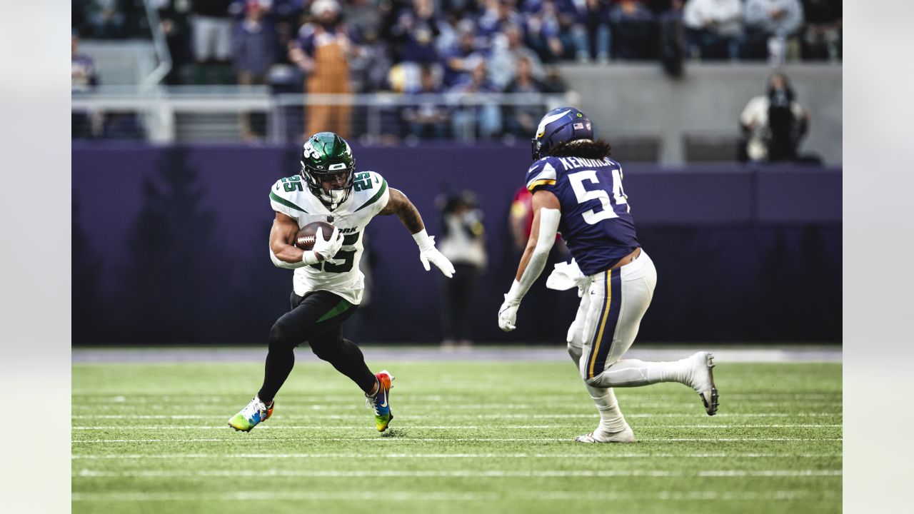 Mike White's Jets rally falls just short in loss to Vikings