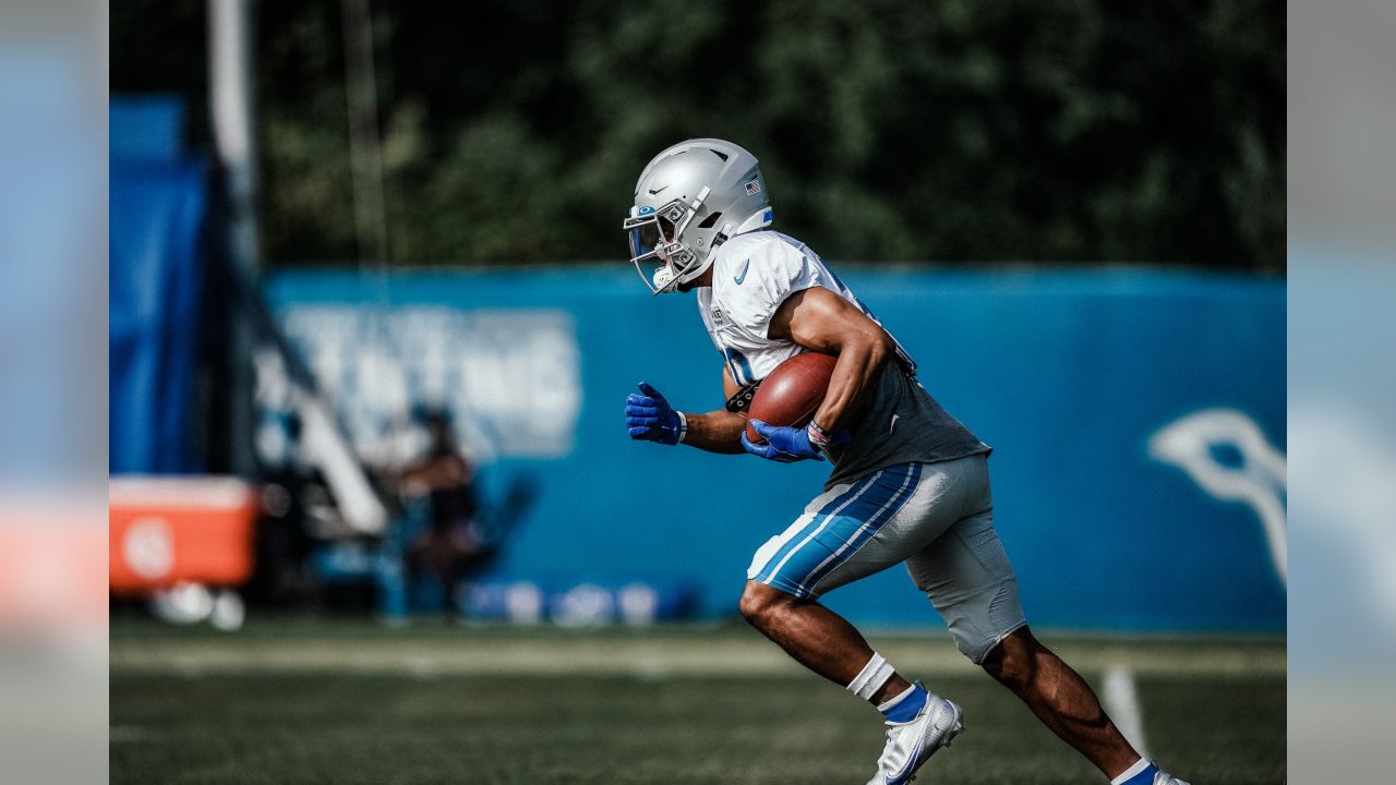 Trey Flowers embracing competition in Lions camp