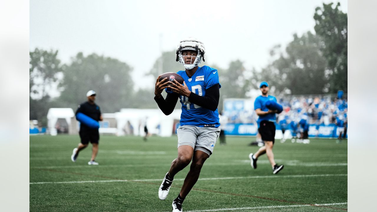 Jamaal Williams, Aidan Hutchinson, and Frank Ragnow meet with the media at Lions  Training Camp 