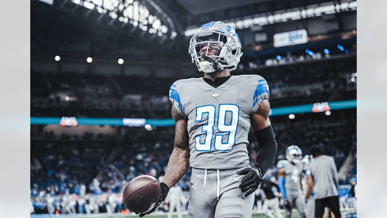 Detroit Lions activate WR Jameson Williams (NFI) & DL Romeo Okwara (PUP)