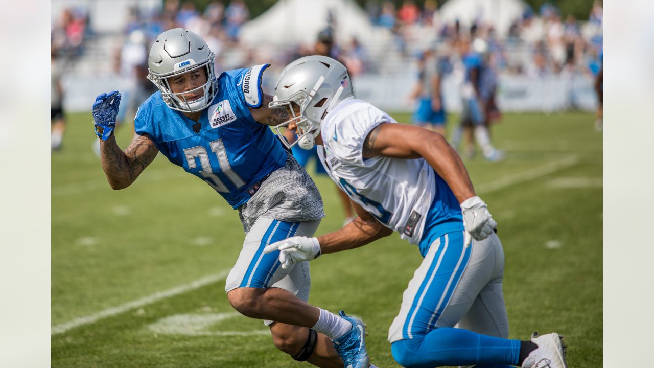 Detroit Lions: It takes more than a rough camp to make Teez Tabor