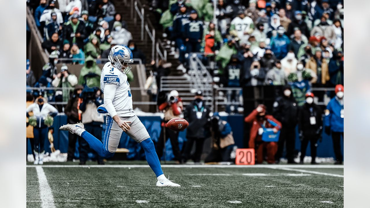 Detroit Lions rookie WR Amon-Ra St. Brown shows off versatility in loss to  Seahawks