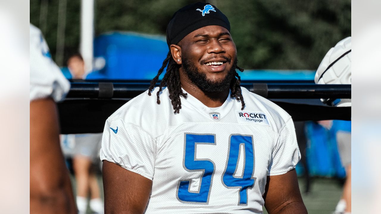 Amon-Ra St. Brown returns to Lions practice, Taylor Decker ramps up  activity 