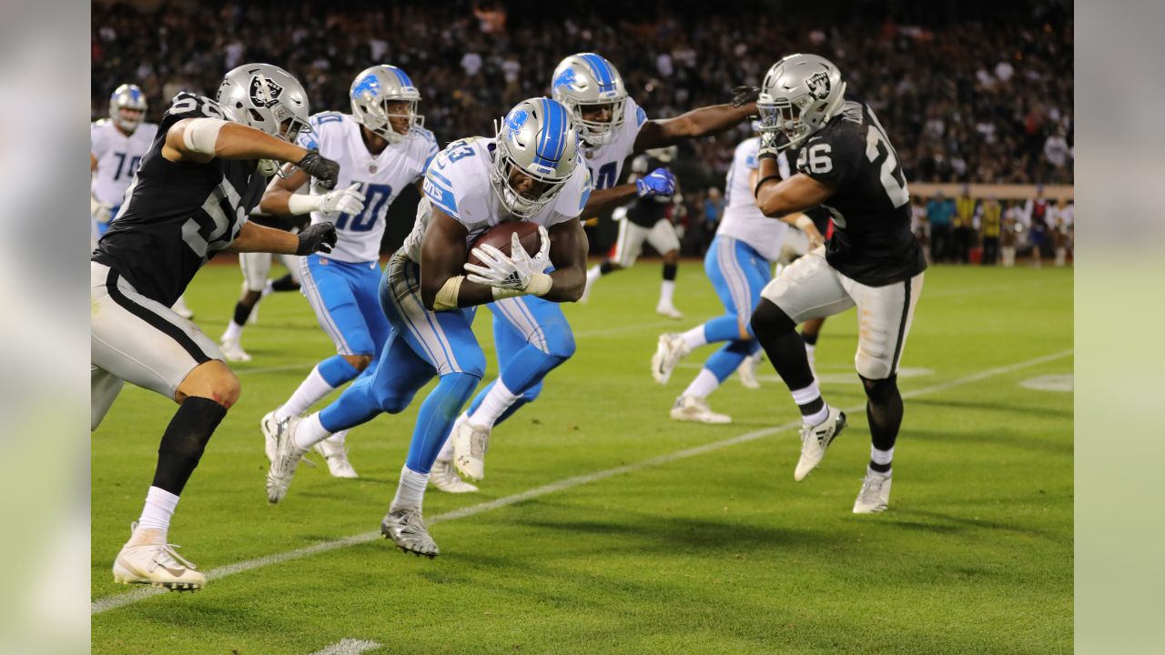 Detroit Lions running back Kerryon Johnson runs during an NFL