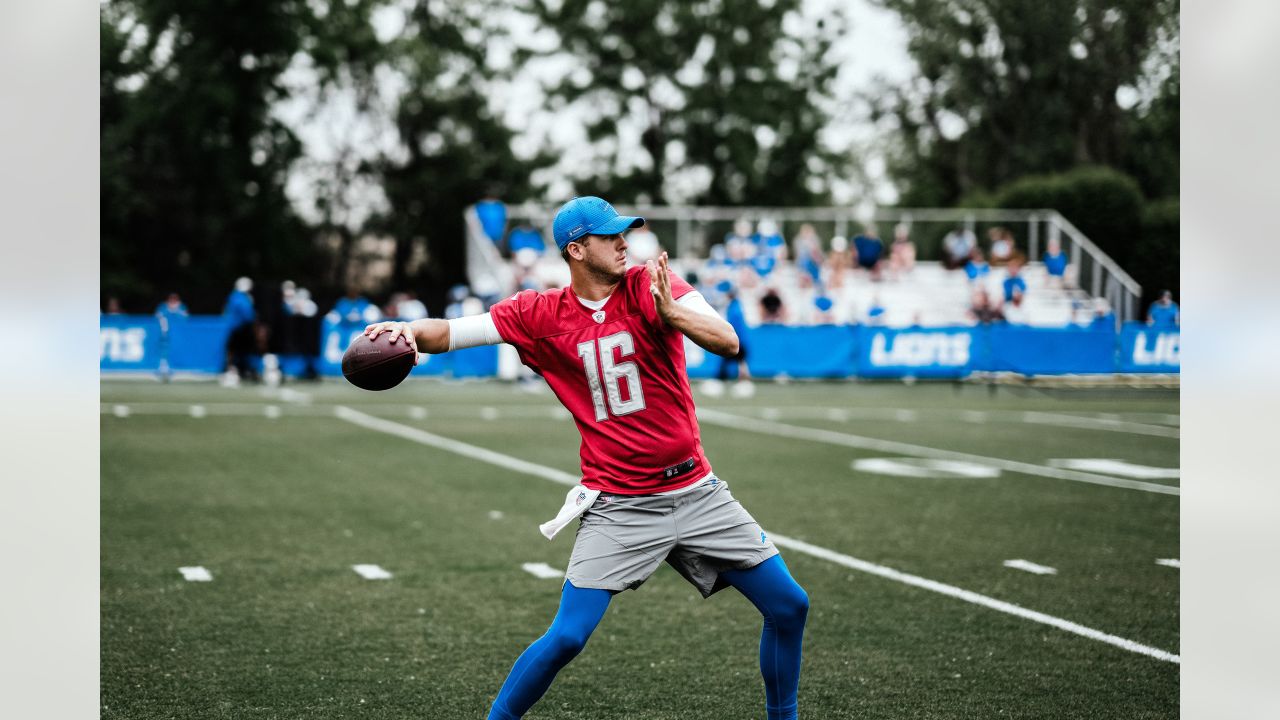 Ten Lions players to watch at OTAs, including Aidan Hutchinson and Jared  Goff - The Athletic