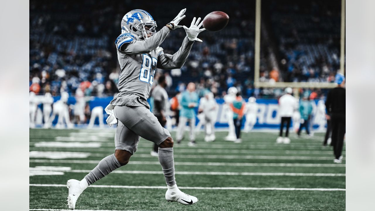 Lions falter in second half, drop fifth straight in loss to Dolphins