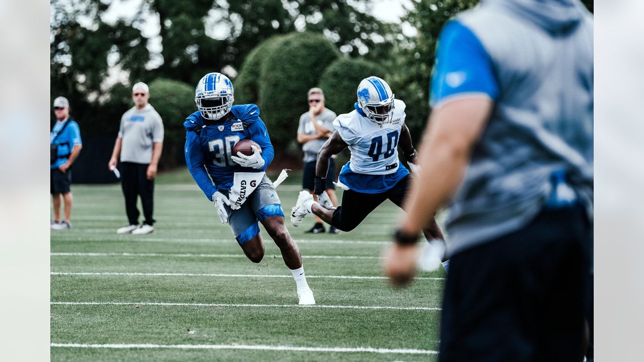 ALLEN PARK, MI - AUGUST 03: Detroit Lions LB Josh Woods (51), Detroit Lions  LB Jarrad Davis (40), Detroit Lions LB Anthony Pittman (57), and Detroit  Lions LB Derrick Barnes (55) in