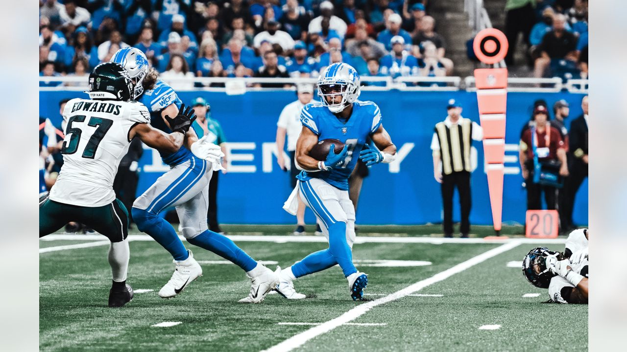 DETROIT, MI - SEPTEMBER 11: Detroit Lions QB Jared Goff (16) in action  during the game between Philadelphia Eagles and Detroit Lions on September  11, 2022 at Ford Field in Detroit, MI (