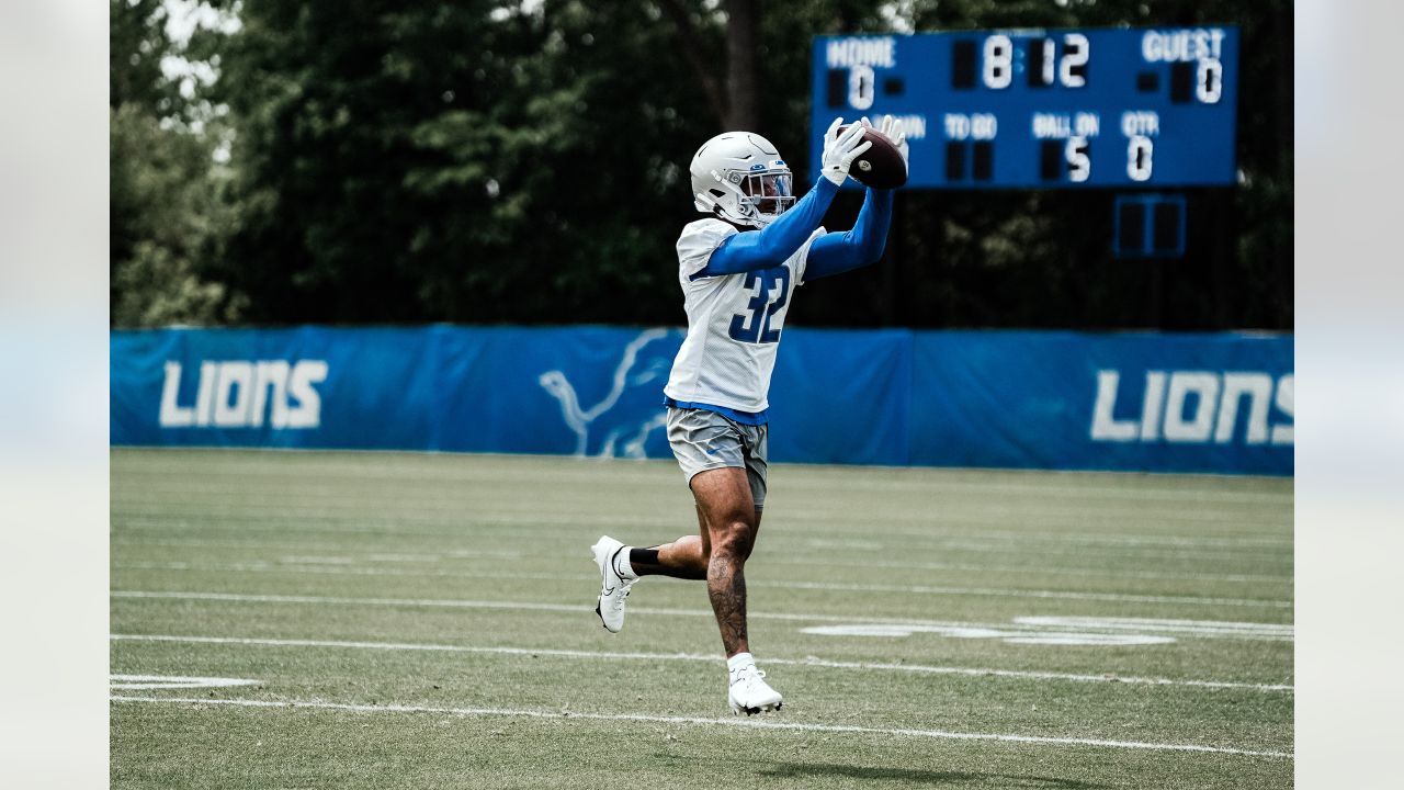 Lions' Jahmyr Gibbs eyes 1,000 yards rushing, 500 yards receiving - ESPN - Detroit  Lions Blog- ESPN