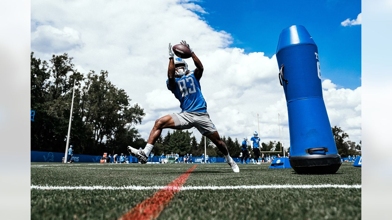 ALLEN PARK, MI - AUGUST 05: Detroit Lions WR Kalil Pimpleton (83) in action  during Lions training camp on August 5, 2022 at Detroit Lions Training Camp  in Allen Park, MI (Photo