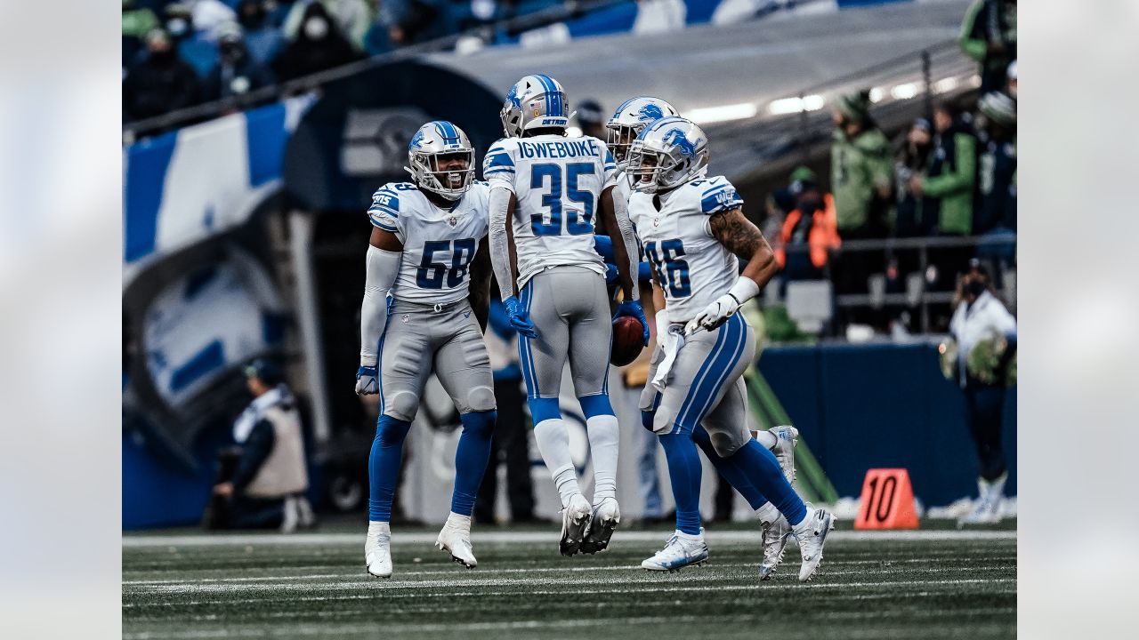 Lions move defensive back Godwin Igwebuike to other side of the ball