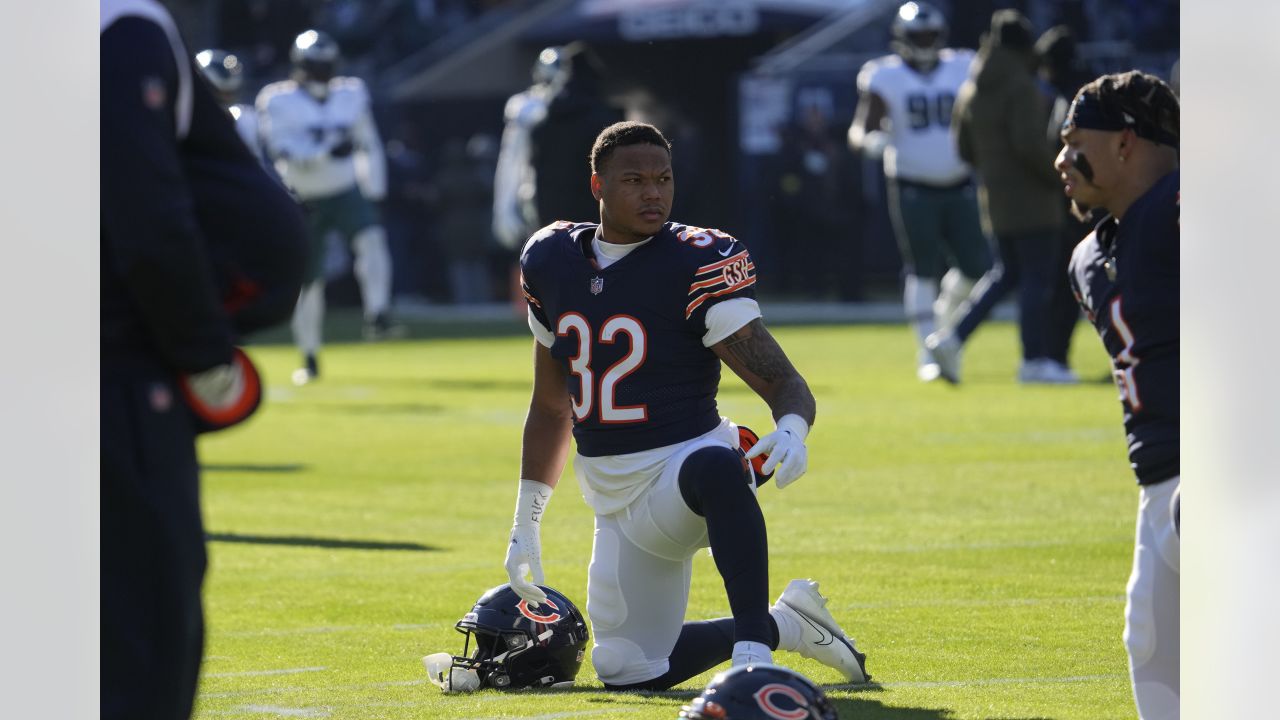 Chicago Bears quarterback Justin Fields (1) runs the ball against the  Detroit Lions during the first half of an NFL football game in Chicago,  Sunday, Nov. 13, 2022. (AP Photo/Nam Y. Huh)