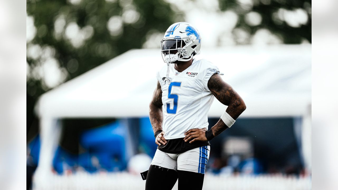 ALLEN PARK, MI - AUGUST 03: Detroit Lions LB James Houston (59) in