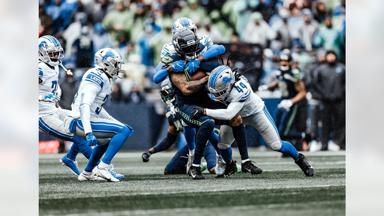 Detroit Lions rookie WR Amon-Ra St. Brown shows off versatility in loss to  Seahawks