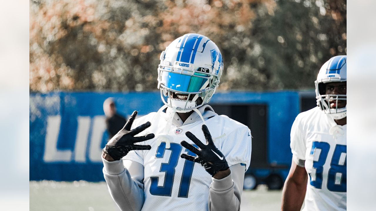 Detroit Lions tight end James Mitchell (82) blocks Green Bay