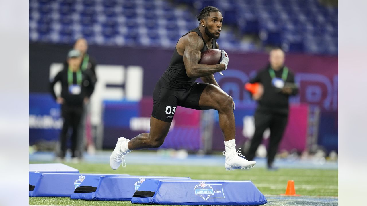 The fastest 40 yard dash time at the NFL Combine (John Ross - 4.22) co, isaiah thompson nfl