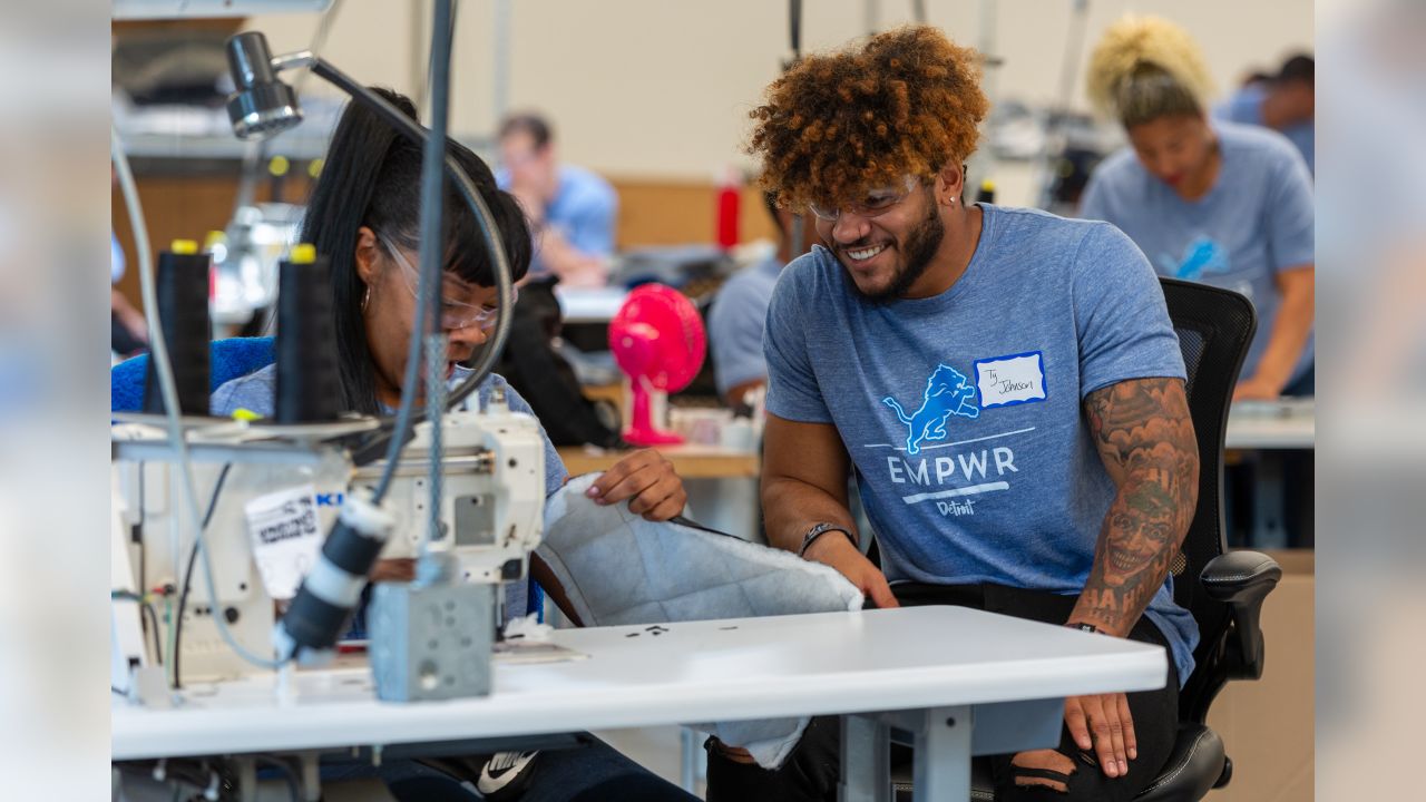 Detroit Lions rookies visit Empowerment Plan plant