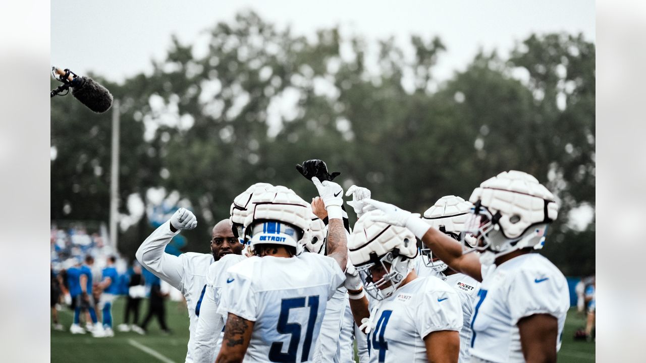 Jamaal Williams, Aidan Hutchinson, and Frank Ragnow meet with the media at Lions  Training Camp 