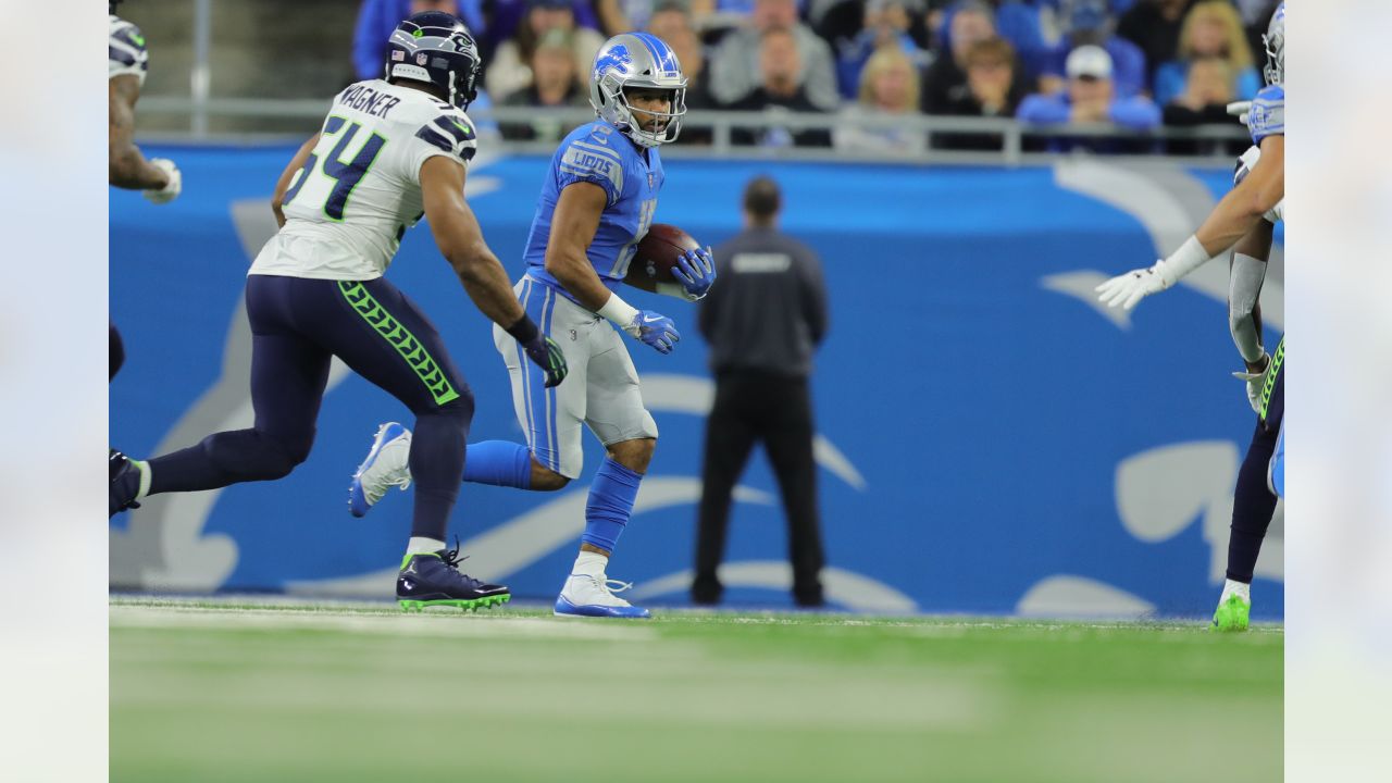 Seattle Seahawks wide receiver Golden Tate (81) celebrates his 47