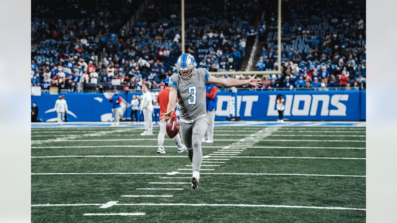 DETROIT, MI - DECEMBER 11: Detroit Lions Defensive End (96) Isaiah Buggs  during introductions before the game between Minnesota Vikings and Detroit  Lions on December 11, 2022 in Detroit, MI (Photo by