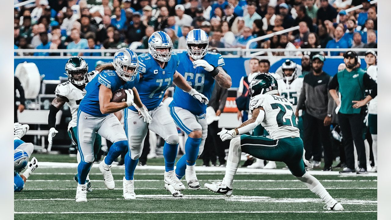 D'Andre Swift, Taylor Decker, Frank Ragnow not practicing for Detroit Lions  