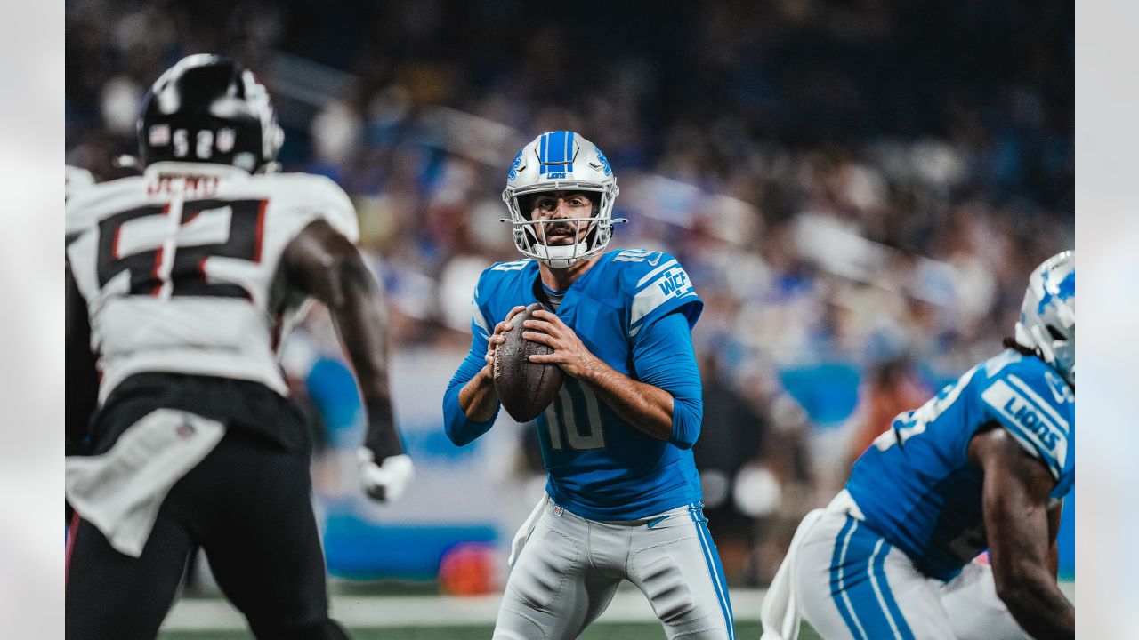 Detroit Lions quarterback David Blough (10) warms up against the