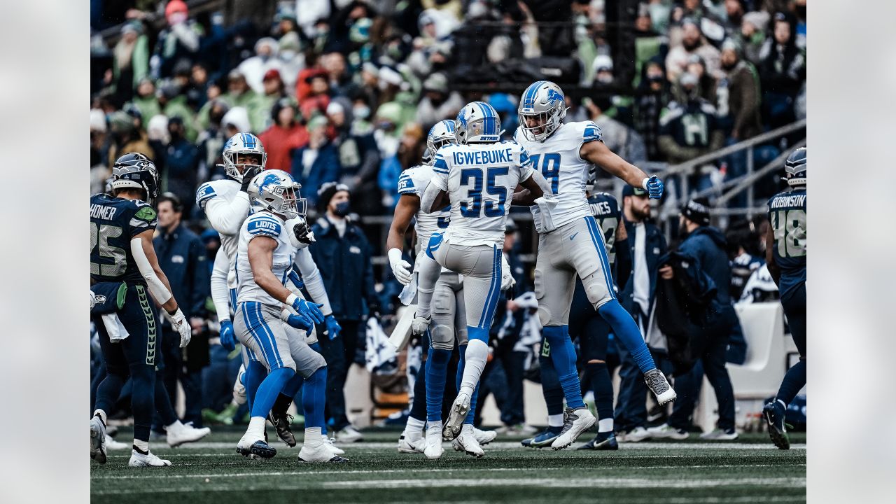 Detroit Lions rookie WR Amon-Ra St. Brown shows off versatility in loss to  Seahawks