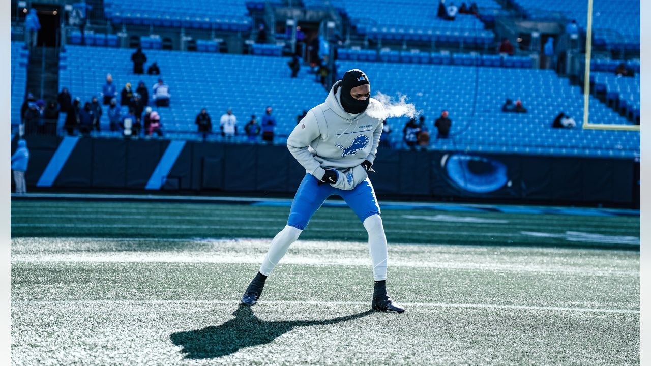 Detroit Lions running back Craig Reynolds (13) looks on against the  Carolina Panthers during a preseason NFL football game Friday, Aug. 25,  2023, in Charlotte, N.C. (AP Photo/Jacob Kupferman Stock Photo - Alamy