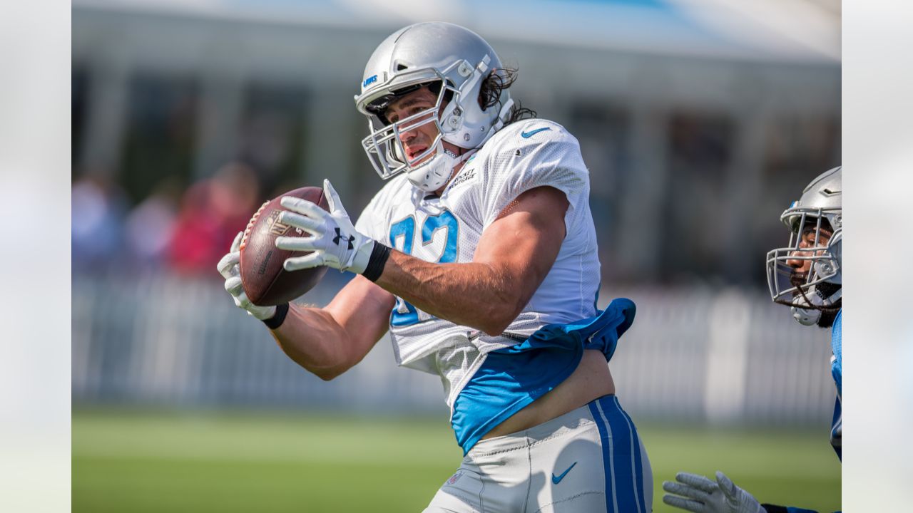 Nick Bellore officially listed as a fullback on Detroit Lions