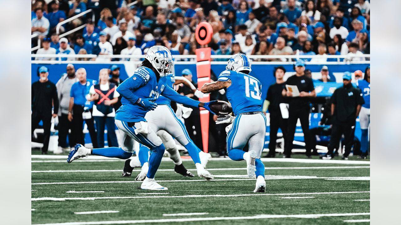 Lions rookie WR Amon-Ra St. Brown makes most of increased looks in  scrimmage at Ford Field 