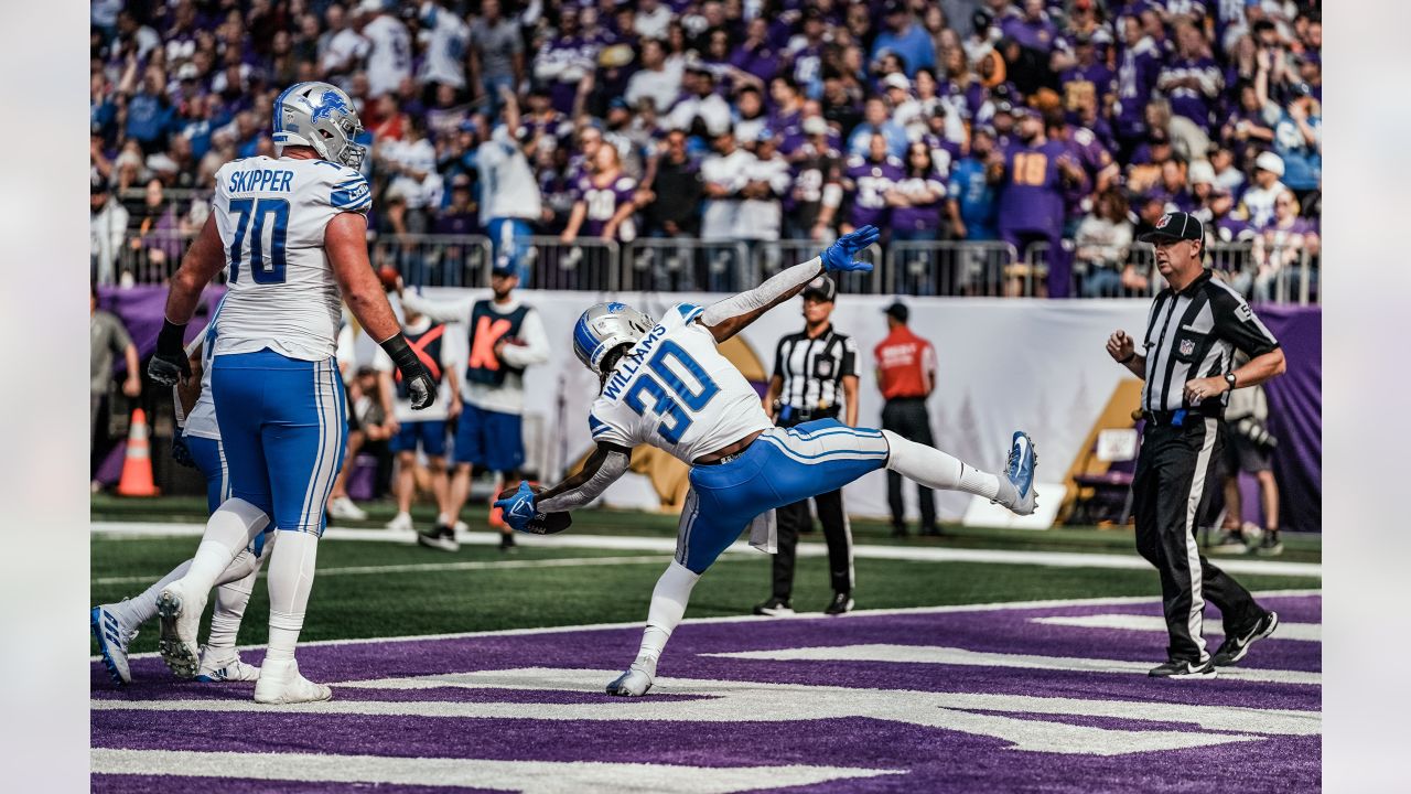 Detroit Lions wide receiver DJ Chark (4) warms up prior to an NFL football  game against the Minnesota Vikings, Sunday, Sept. 25, 2022 in Minneapolis.  (AP Photo/Stacy Bengs Stock Photo - Alamy