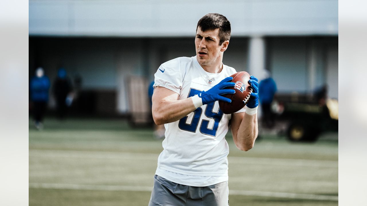 Detroit Lions linebacker Trevor Nowaske runs a drill during an NFL