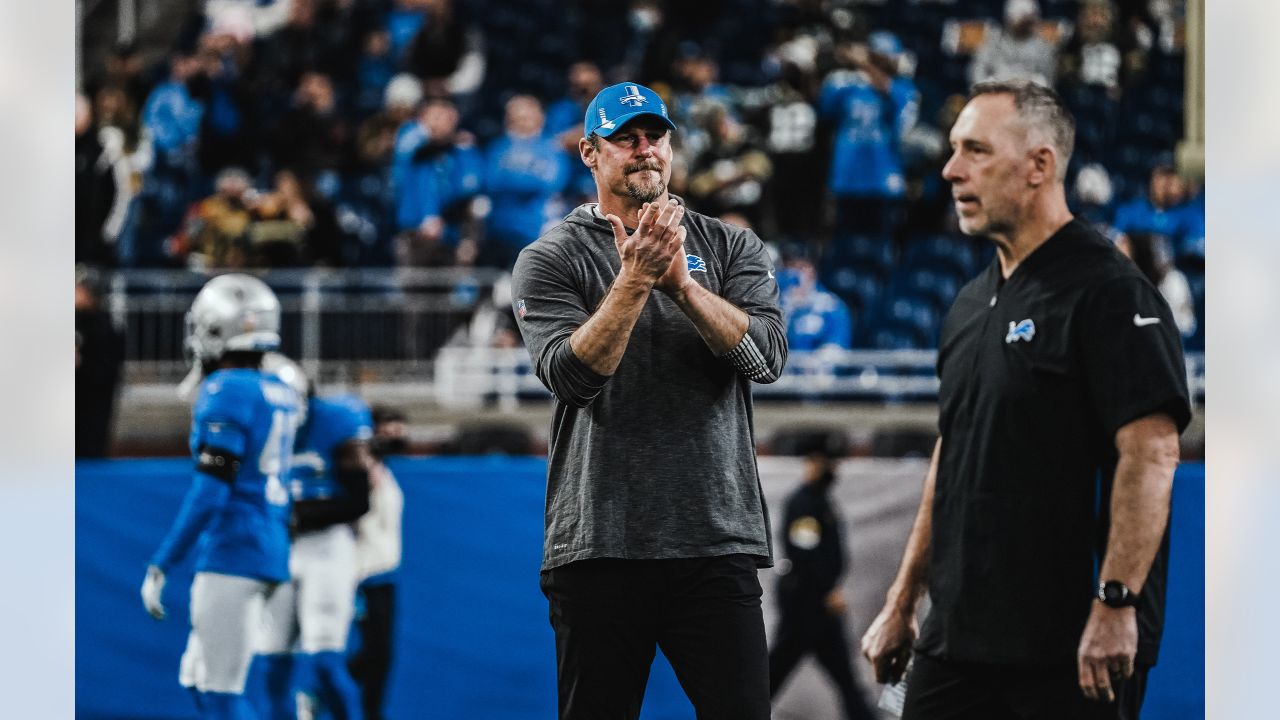 Dan Campbell explains decision to part ways with offensive coordinator  Anthony Lynn – The Oakland Press