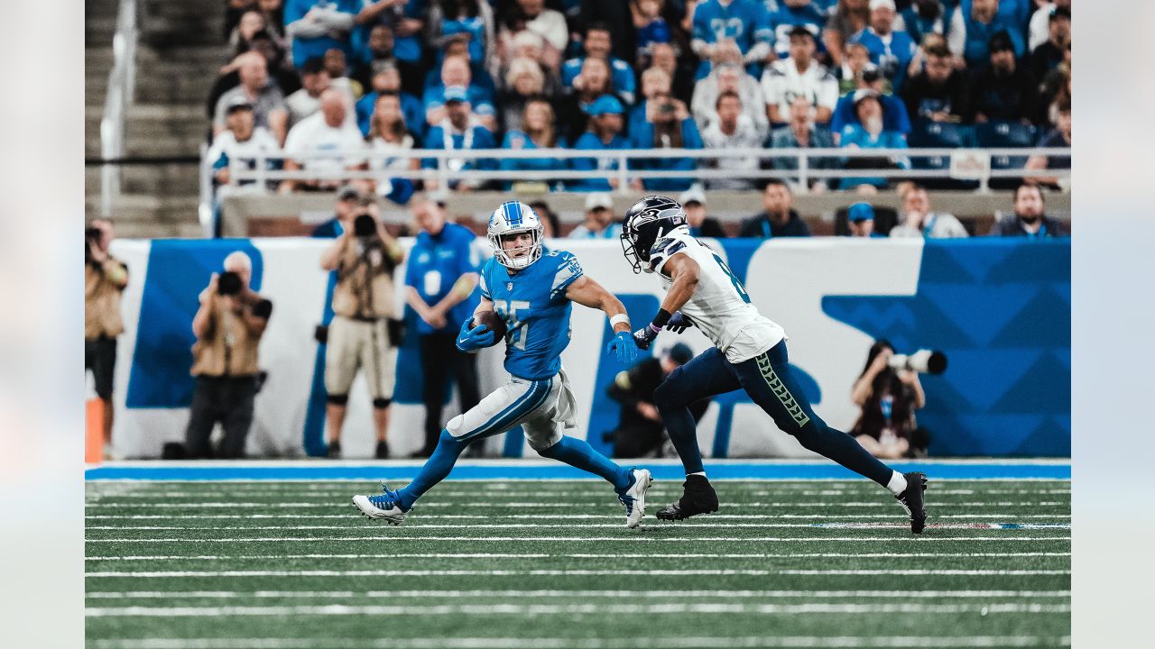 Lions' first-half observations: Detroit defense stifling Washington