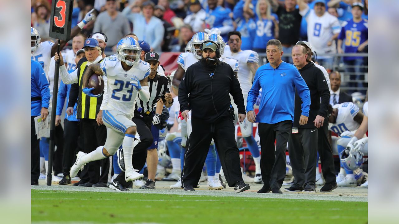 Slay returns interception for TD, Lions beat Arizona 17-3