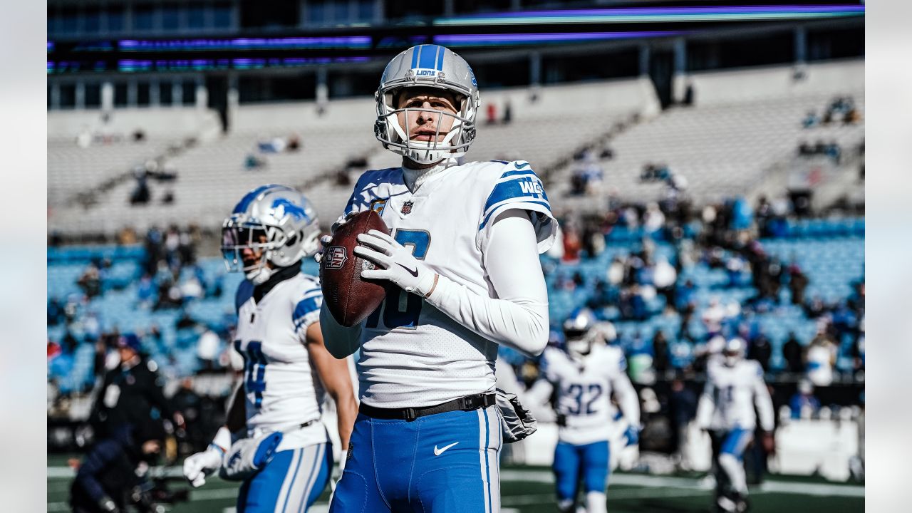 Carolina Panthers quarterback Bryce Young (9) runs with the ball against  the Detroit Lions during a preseason NFL football game Friday, Aug. 25,  2023, in Charlotte, N.C. (AP Photo/Jacob Kupferman Stock Photo - Alamy