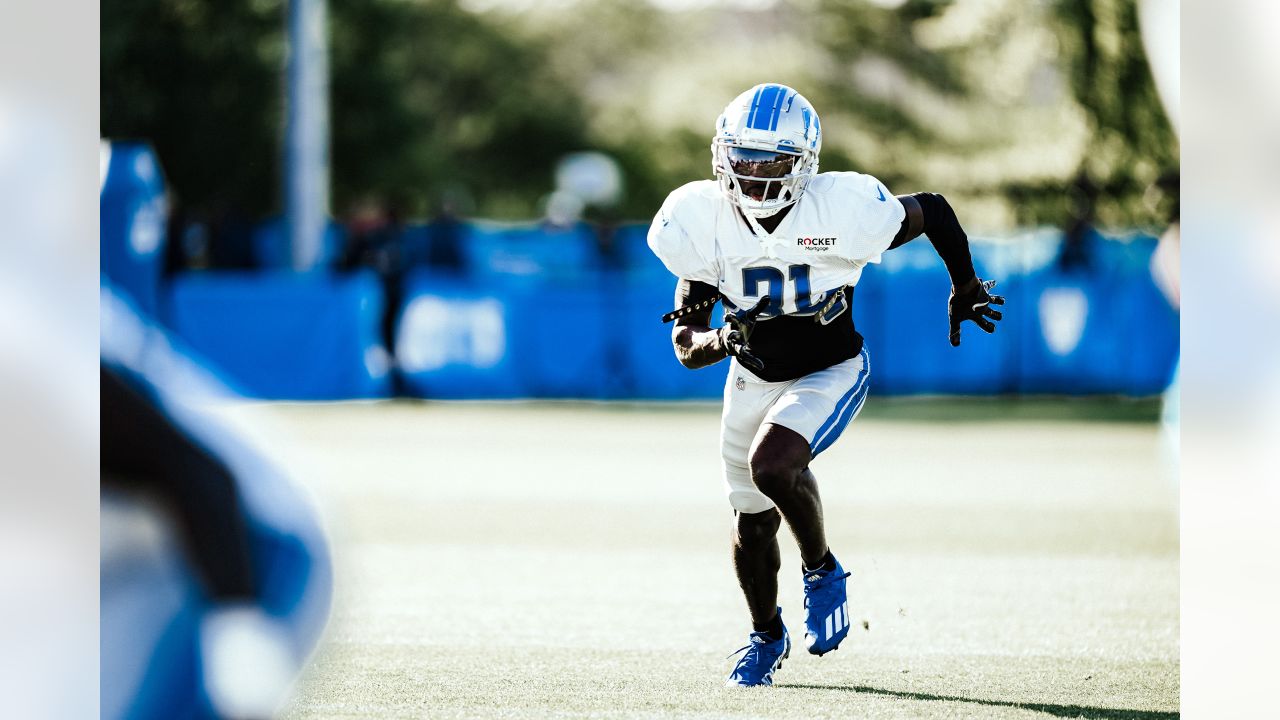 Lions hoping Montgomery, rookie Gibbs can keep running game going in  positive direction Detroit News - Bally Sports