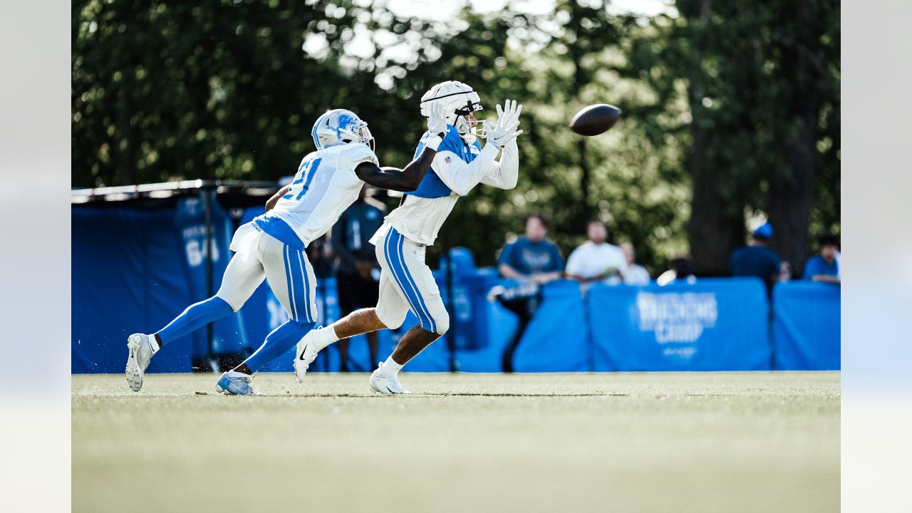 Detroit Lions 2022 training camp Day 7 observations: Light practice, new  opportunities - Pride Of Detroit