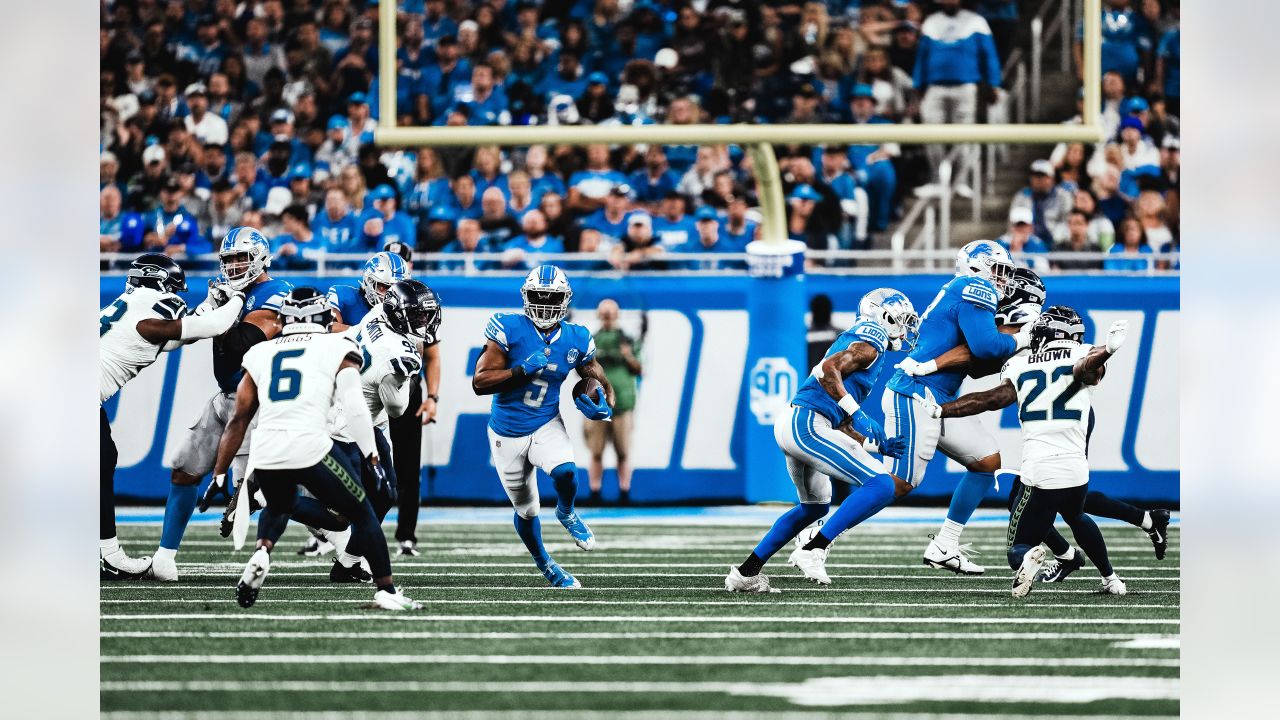 Detroit Lions injury updates on David Montgomery, James Houston