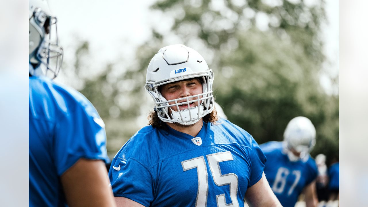 O-line backups plug in seamlessly in Detroit Lions' mighty performance