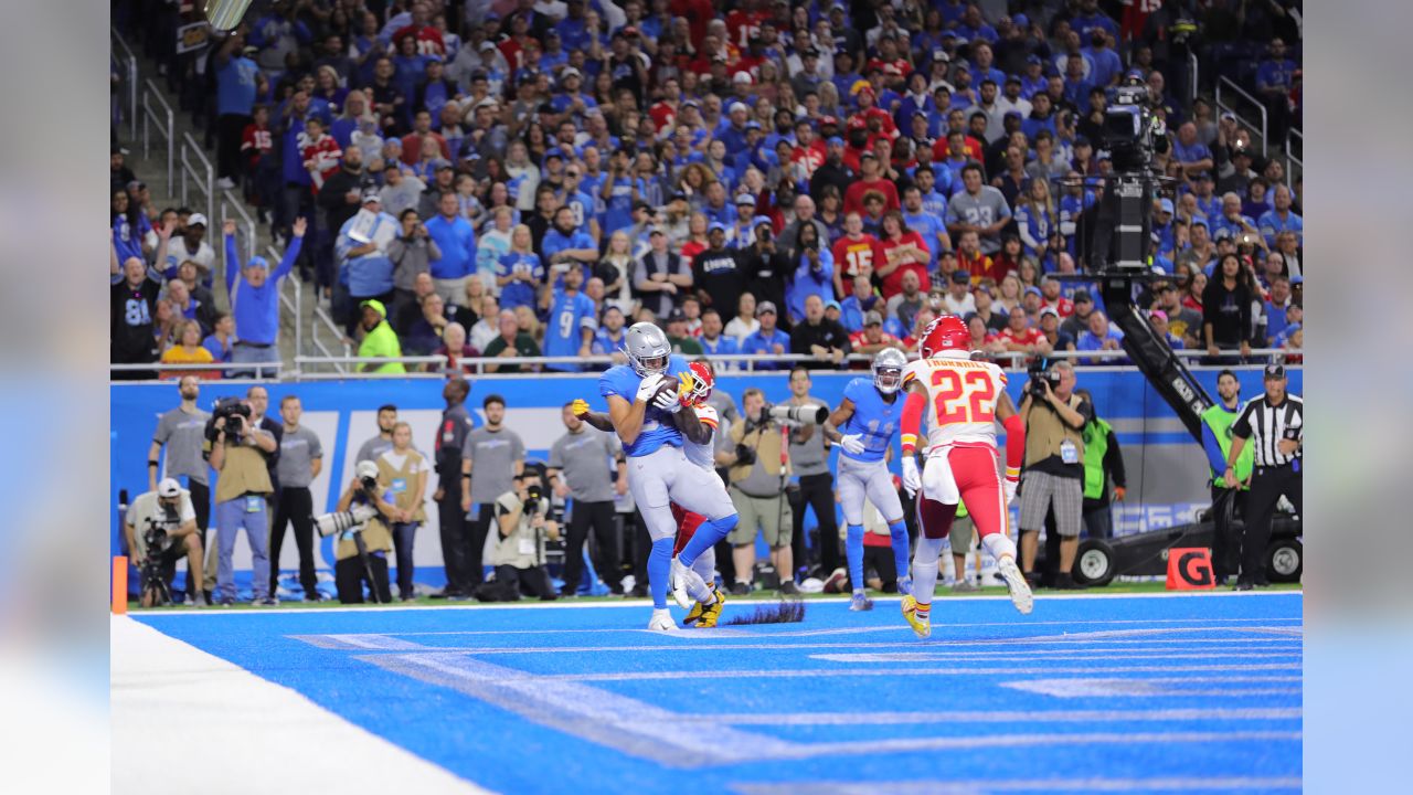 Detroit Lions tight end T.J. Hockenson (88) catches a touchdown pass as  Kansas City Chiefs defensive back Bashaud Breeland (21) defends during an  NFL football game in Detroit, Sunday, Sept. 29, 2019. (