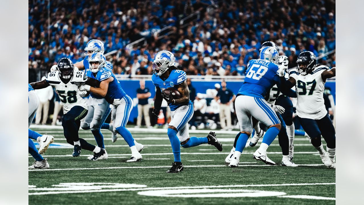 Detroit Lions fans turn home opener against Seattle Seahawks into