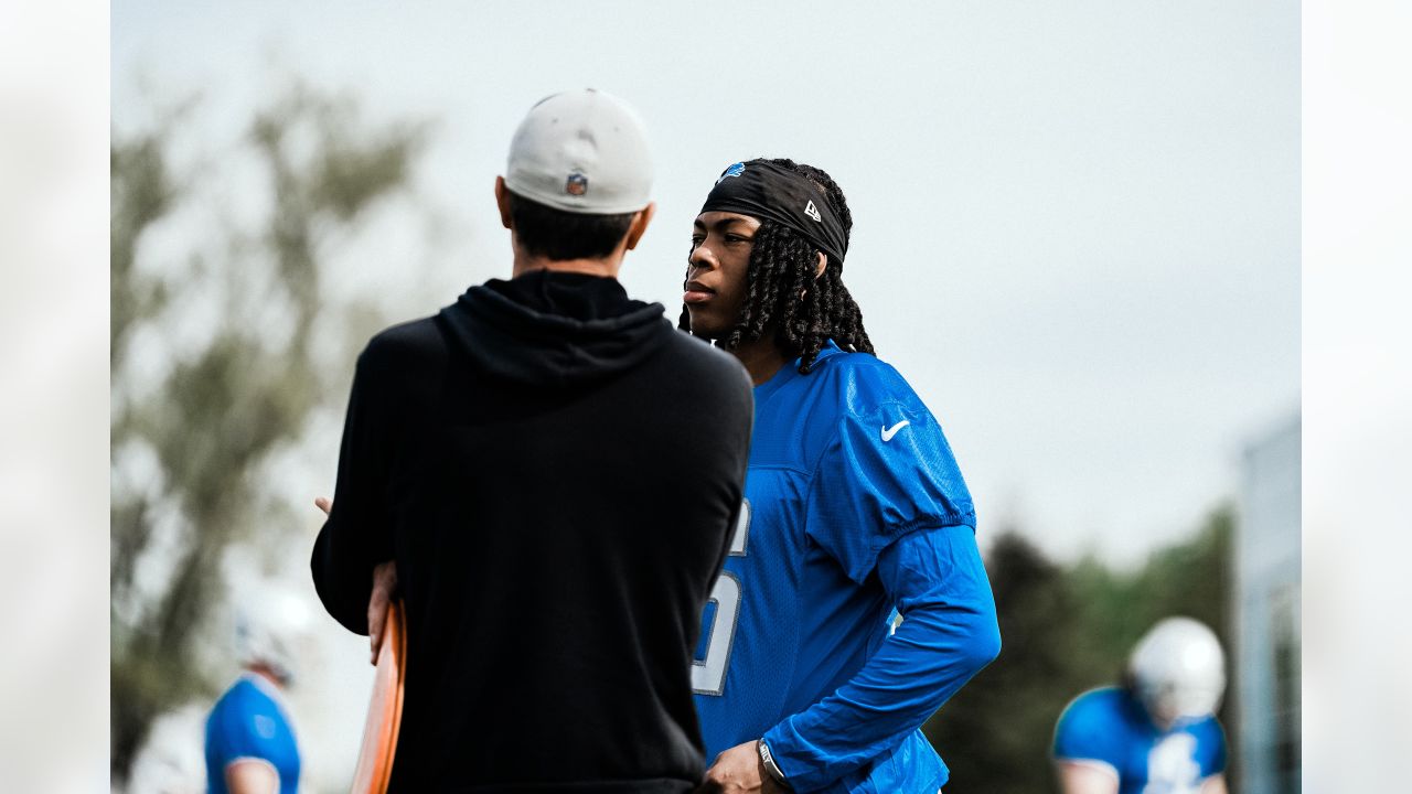 Lions camp observations: Multiple rookies earning opportunities higher on  depth chart