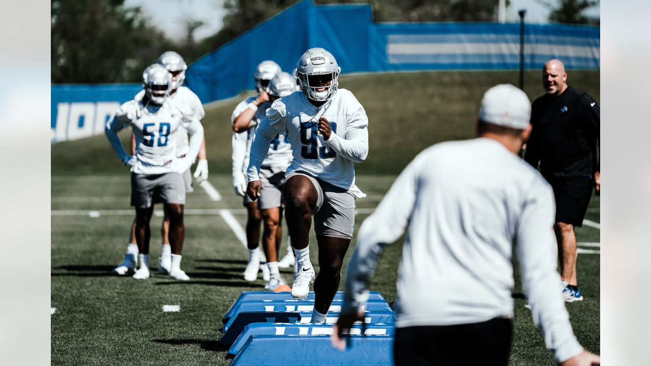 2022 Detroit Lions Rookie Minicamp Aidan Hutchinson Josh Paschal Bonding  Early - Sports Illustrated Detroit Lions News, Analysis and More