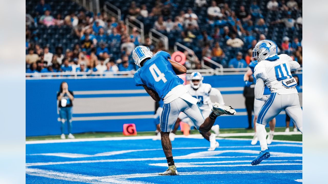 Lions move training camp to Ford Field; Chark competes