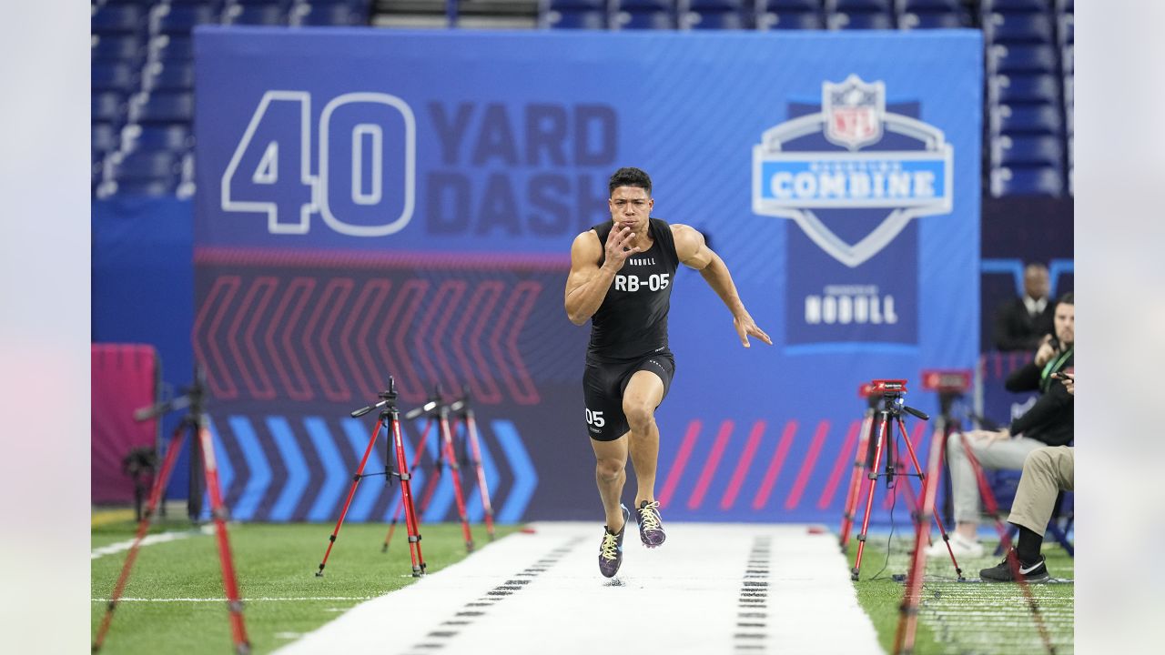 LSU cornerback Mekhi Garner runs the 40-yard dash at the 2023 NFL Scouting  Combine